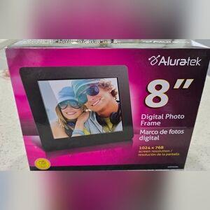 Black Digital Photo Frame